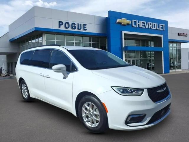 2022 Chrysler Pacifica Touring L for sale in Powderly, KY