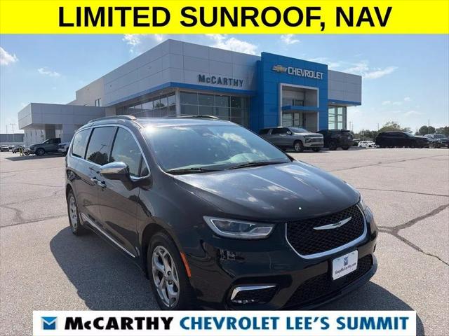 2023 Chrysler Pacifica Limited for sale in Lee's Summit, MO