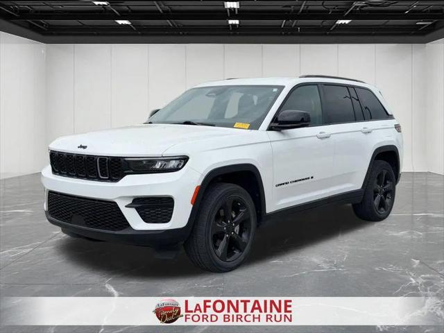 2023 Jeep Grand Cherokee Altitude 4x4 for sale in Walled Lake, MI