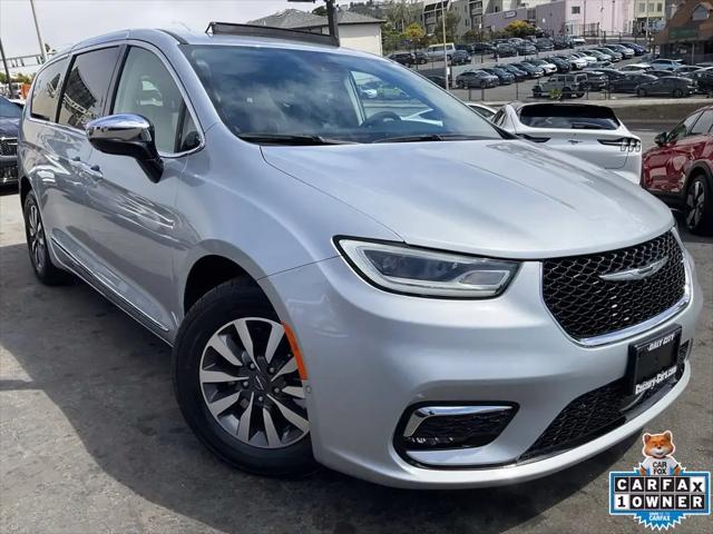 2023 Chrysler Pacifica Hybrid Limited for sale in Daly City, CA