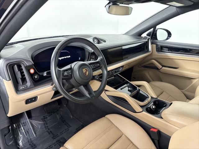 2024 Porsche Cayenne Unknown