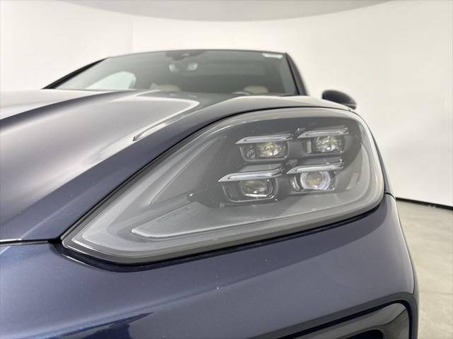 2024 Porsche Cayenne Unknown