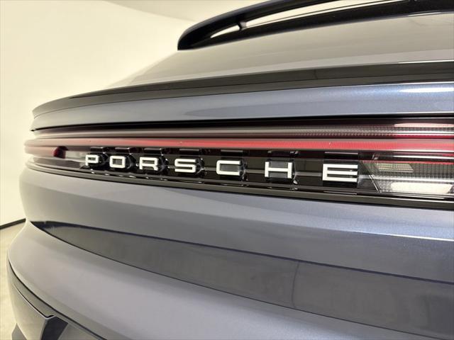 2024 Porsche Cayenne Unknown