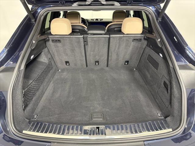 2024 Porsche Cayenne Unknown