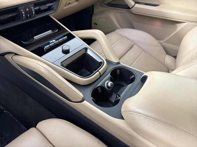 2024 Porsche Cayenne Unknown