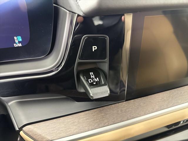 2024 Porsche Cayenne Unknown