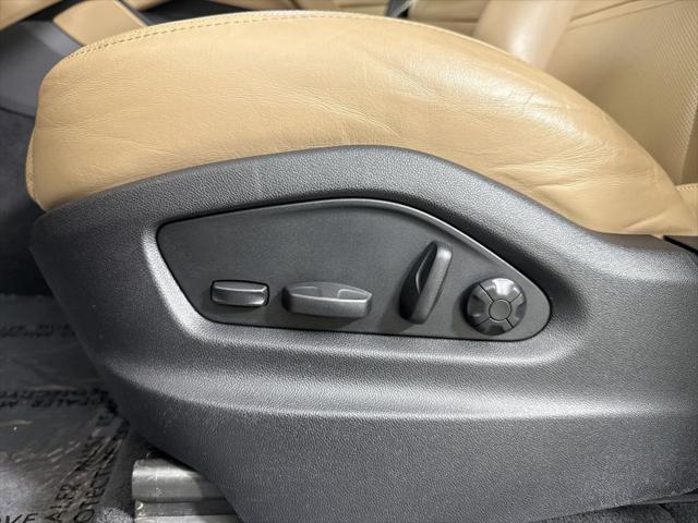 2024 Porsche Cayenne Unknown