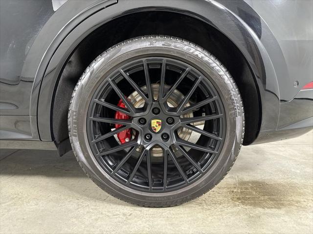 2023 Porsche Cayenne GTS