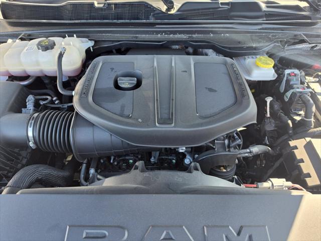 2025 Ram 1500 Laramie Crew Cab 4x4 57 Box