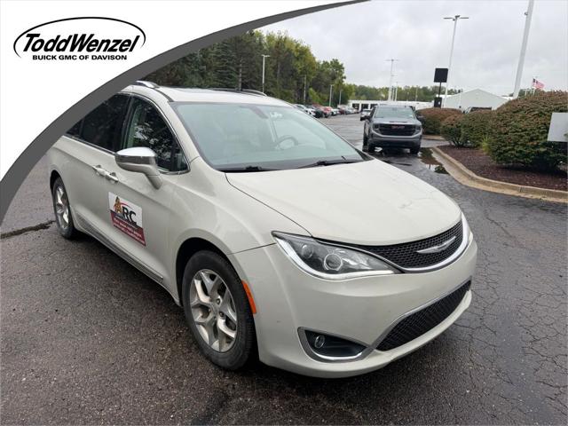 2019 Chrysler Pacifica Limited for sale in Davison, MI