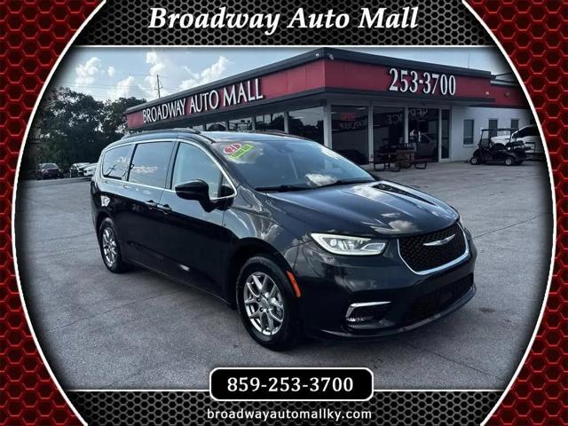 2021 Chrysler Pacifica Touring for sale in Lexington, KY
