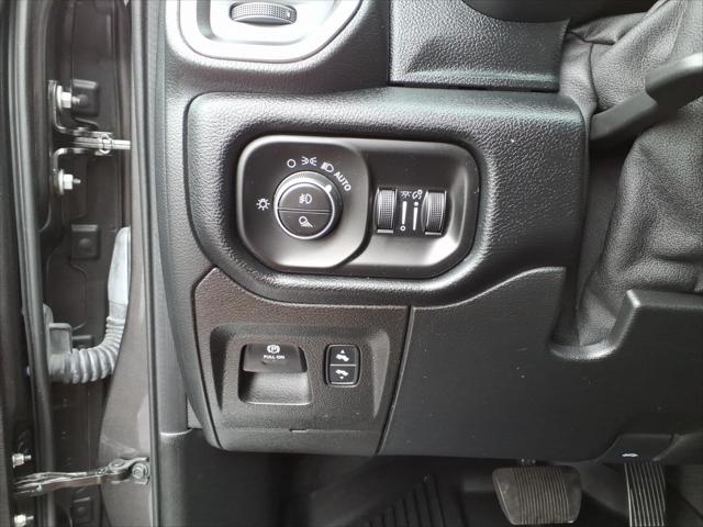 2021 Ram 1500 Laramie Crew Cab 4x4 57 Box