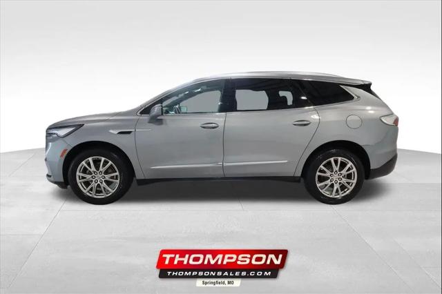 2023 Buick Enclave Essence FWD for sale in Springfield, MO