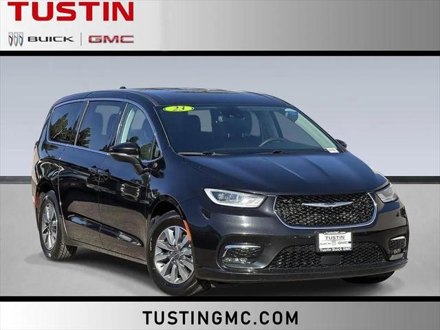 2023 Chrysler Pacifica Hybrid Touring L for sale in Tustin, CA