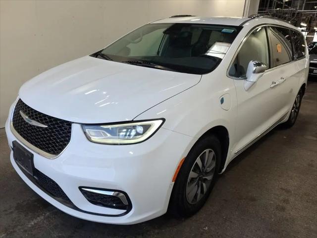 2021 Chrysler Pacifica Hybrid Limited for sale in Battle Creek, MI