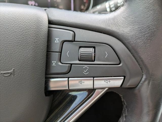 2023 Cadillac XT6 FWD Premium Luxury