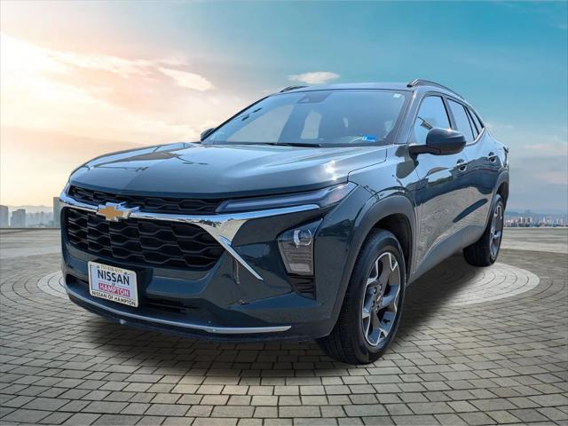 2025 Chevrolet Trax FWD LT