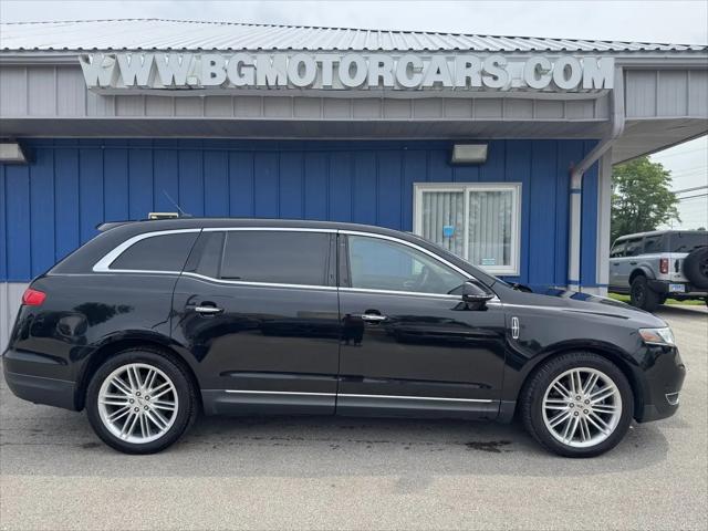 2019 Lincoln MKT Reserve for sale in Naperville, IL