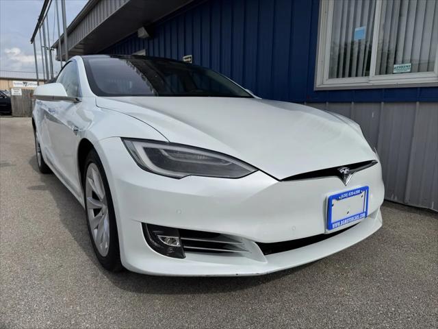 2017 Tesla Model S 90D