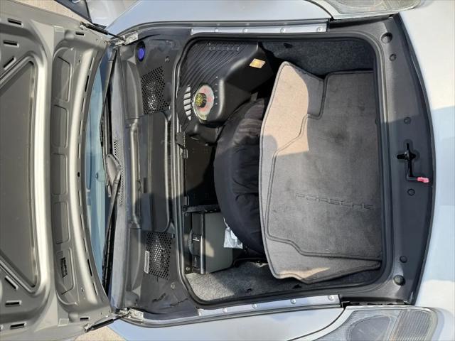 2000 Porsche 911 911 Carrera