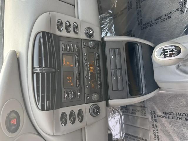 2000 Porsche 911 911 Carrera
