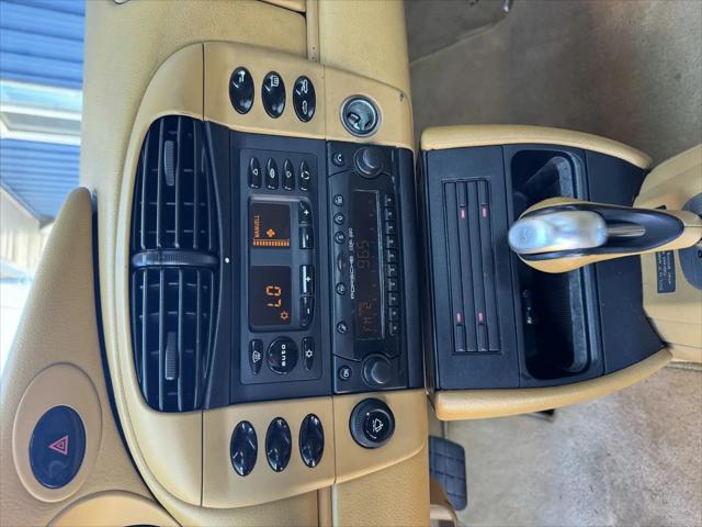 2000 Porsche 911 911 Carrera