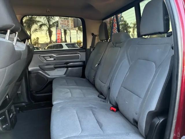 2019 Ram 1500 Big Horn/Lone Star Crew Cab 4x4 57 Box