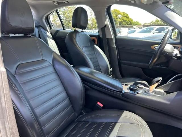 2017 Alfa Romeo Giulia Ti RWD