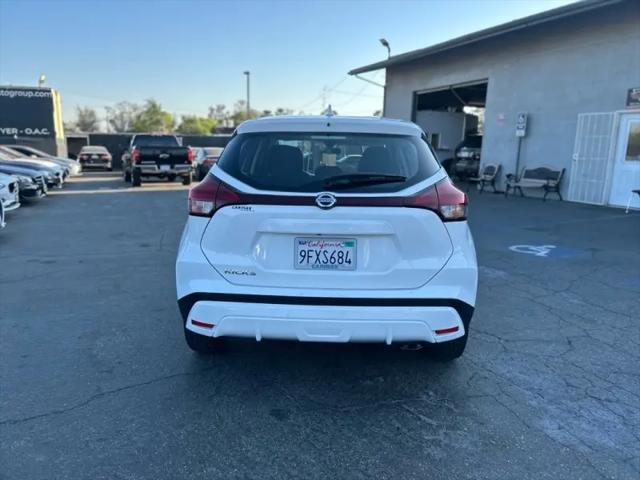 2021 Nissan Kicks S Xtronic CVT