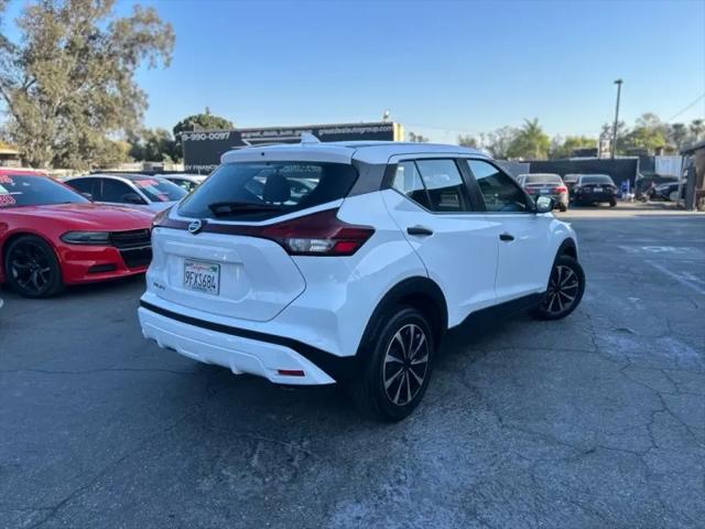 2021 Nissan Kicks S Xtronic CVT