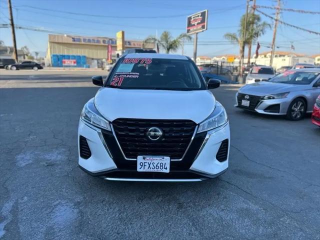 2021 Nissan Kicks S Xtronic CVT