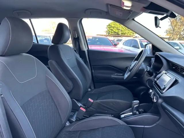 2021 Nissan Kicks S Xtronic CVT