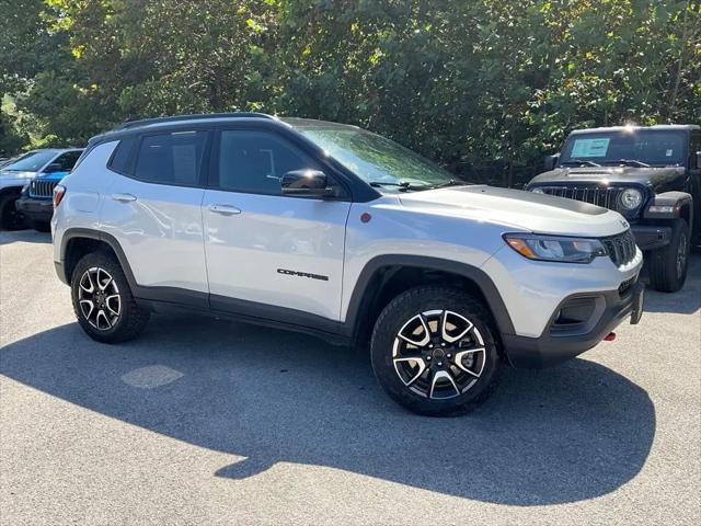 2025 Jeep Compass Trailhawk 4x4 for sale in Middlesboro, KY
