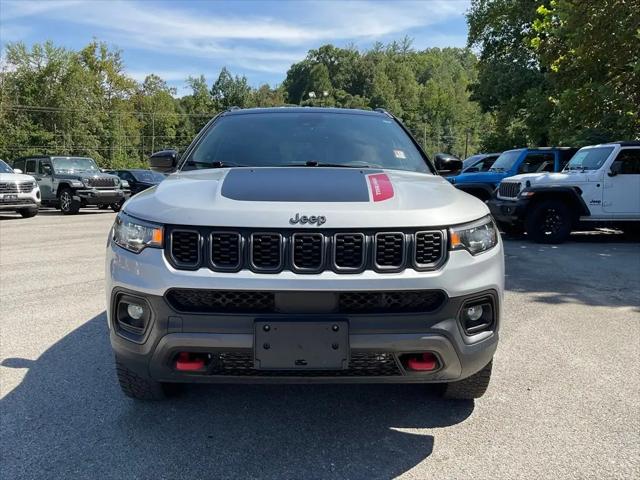 2025 Jeep Compass Trailhawk 4x4