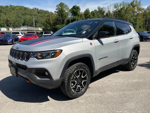 2025 Jeep Compass Trailhawk 4x4