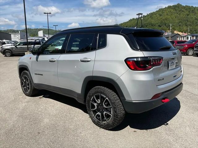 2025 Jeep Compass Trailhawk 4x4