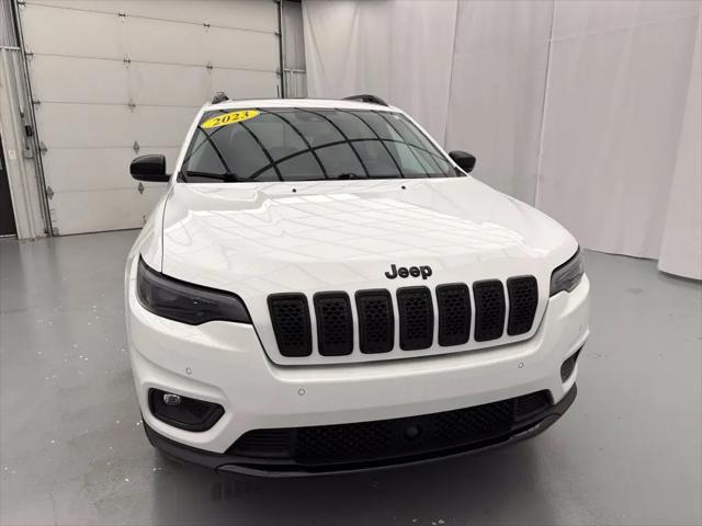 2023 Jeep Cherokee Altitude Lux 4x4