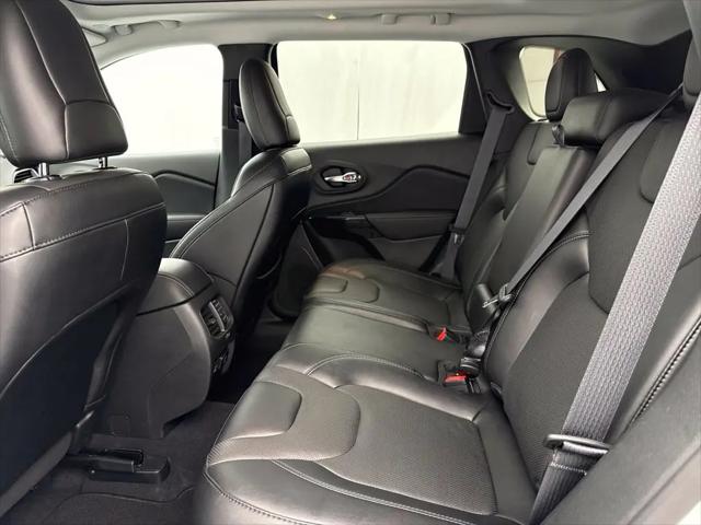 2023 Jeep Cherokee Altitude Lux 4x4