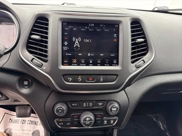 2023 Jeep Cherokee Altitude Lux 4x4