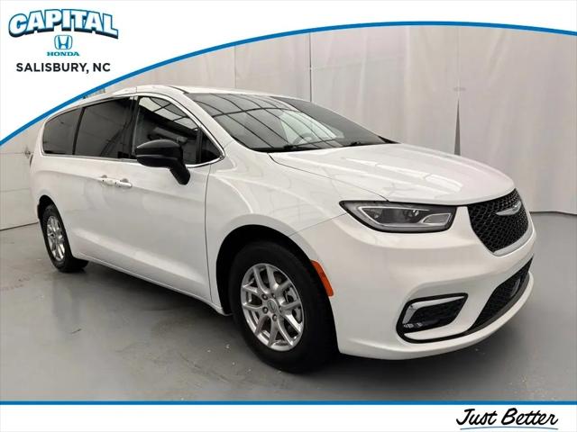 2025 Chrysler Pacifica Select for sale in Salisbury, NC