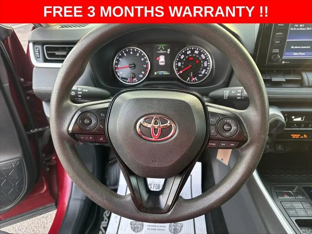 2020 Toyota RAV4 LE
