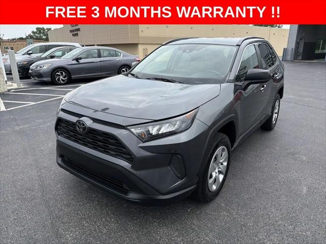 2020 Toyota RAV4 LE