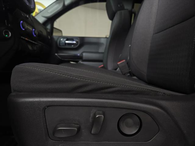 2023 Chevrolet Silverado 1500 4WD Crew Cab Short Bed Custom Trail Boss