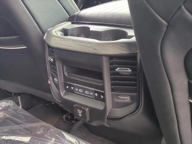 2026 Ram 1500 Limited Crew Cab 4x4 57 Box