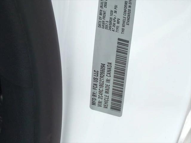 2026 Chrysler Pacifica Select