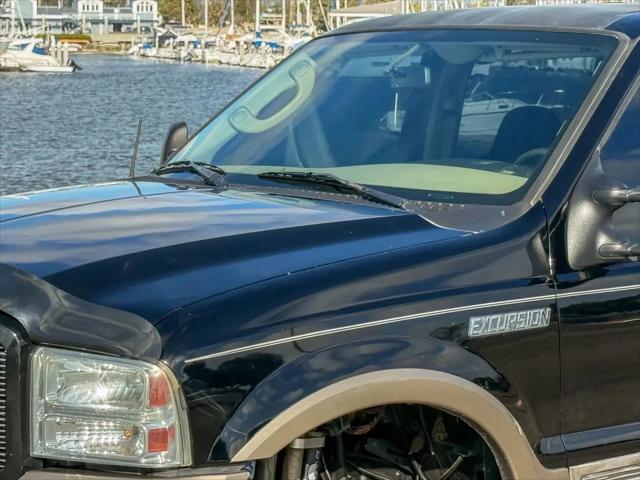 2005 Ford Excursion Eddie Bauer