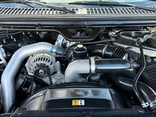 2005 Ford Excursion Eddie Bauer