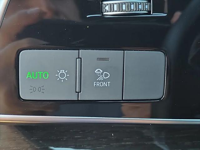 2025 Audi Q8 Premium Plus 55 TFSI quattro