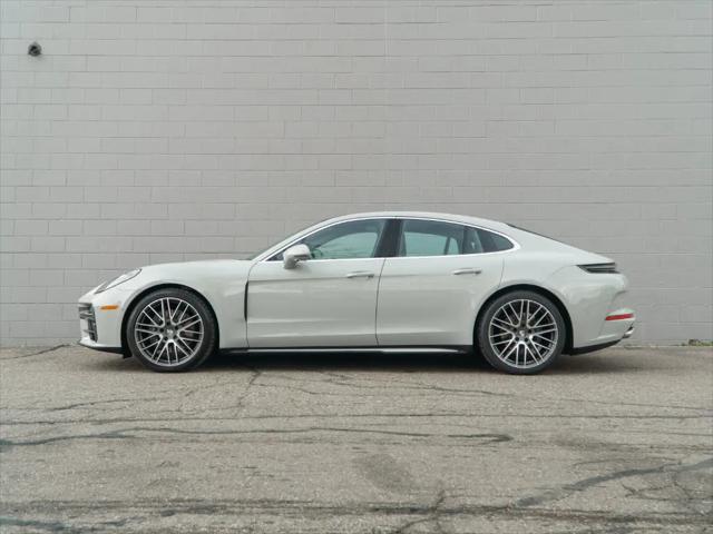 2026 Porsche Panamera 4