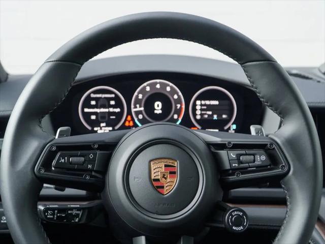 2026 Porsche Panamera 4
